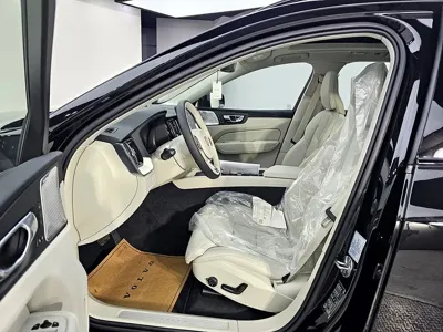 Volvo XC60 2026, 10 км, за 82500000 KRW - фото 8