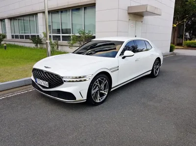Genesis G90 · 2023 год