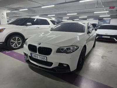 BMW 5-Series · 2016 год