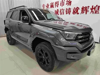 Tank Tank 400 New Energy 2023, 95500 км, за 198000 CNY