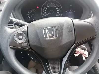 Honda Vezel 2021, 57300 км, за 68700 CNY - фото 11