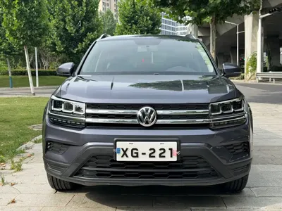 Volkswagen Tharu 2019, 70000 км, за 56800 CNY