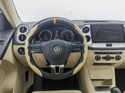Volkswagen Tiguan 2016, 160500 км, за 25900 CNY - фото 11
