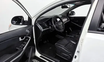 KG_Mobility_Ssangyong KORANDO 2015, 153528 км, за 3200000 KRW - фото 10