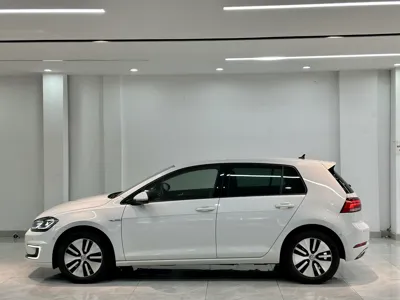 Volkswagen Golf 2018, 20600 км, за 60100 CNY - фото 5