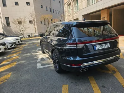 Lincoln Aviator 2020, 62000 км, за 40000000 KRW - фото 8