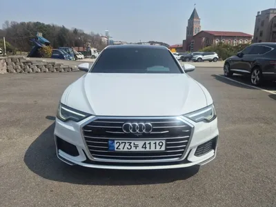 Audi A6 · 2022 год