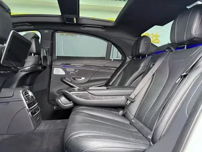 Mercedes-Benz S-Class 2018, 160000 км, за 348000 CNY - фото 14