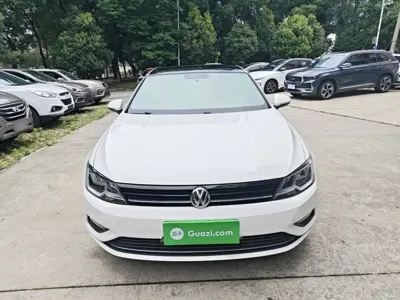 Volkswagen Lamando 2018, 95700 км, за 43800 CNY
