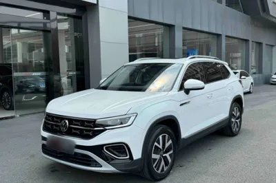 Volkswagen Tayron · 2023 год