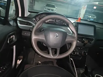 Peugeot 2008 2016, 101900 км, за 14300 CNY - фото 6