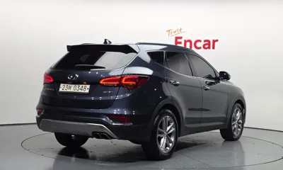 Hyundai Santafe 2017, 213793 км, за 7690000 KRW