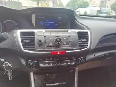 Honda Accord 2017, 141400 км, за 64100 CNY - фото 13