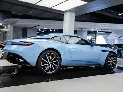 Aston Martin DB11 2019, 50000 км, за 998000 CNY - фото 12