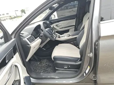 BYD PLUS New Energy 2022, 57400 км, за 64100 CNY - фото 15