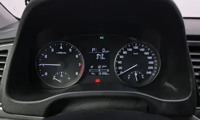 Hyundai Avante 2016, 131256 км, за 7570000 KRW - фото 8
