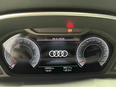 Audi Q3 2023, 10400 км, за 219800 CNY - фото 19