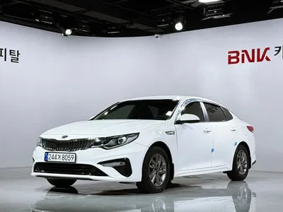 Kia K5 · 2019 год
