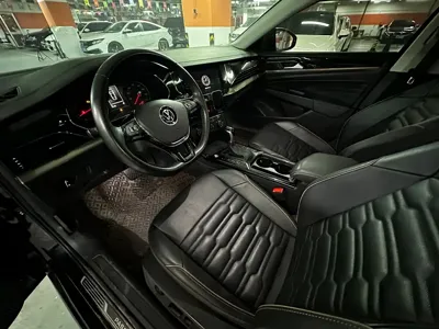 Volkswagen Passat 2021, 56000 км, за 81000 CNY - фото 4