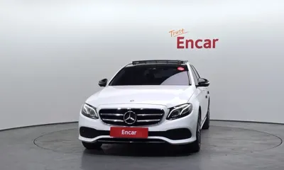 Mercedes-Benz E-Class 2017, 65335 км, за 21800000 KRW