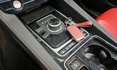 Jaguar F-Pace 2018, 124790 км, за 13900000 KRW - фото 9