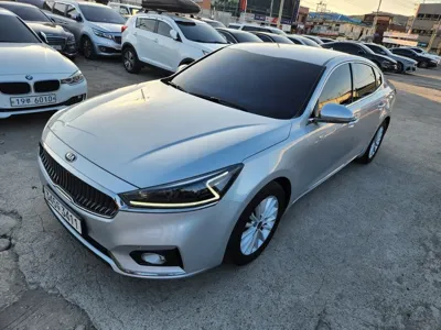 Kia K7 · 2017 год