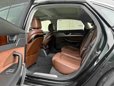 Audi A8 2012, 180000 км, за 61600 CNY - фото 7