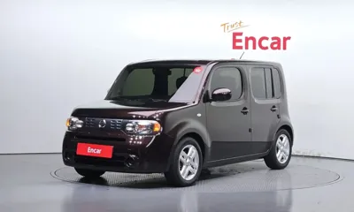 Nissan Cube · 2012 год