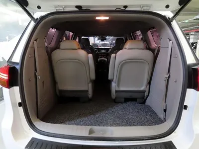 Kia Canival 2018, 84538 км, за 12900000 KRW - фото 17