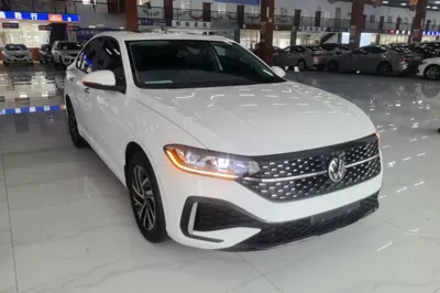 Volkswagen Lavida 2024, 30000 км, за 73608.41 CNY