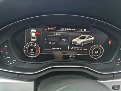 Audi A4L 2019, 107400 км, за 88300 CNY
