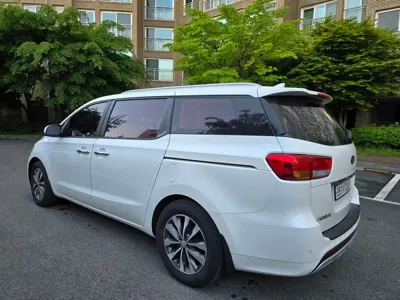 Kia Canival 2018, 170914 км, за 6500000 KRW