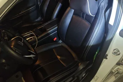 Honda Civic 2016, 60500 км, за 50549.7 CNY - фото 16