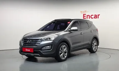 Hyundai Santafe · 2015 год