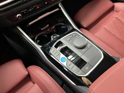 BMW i3 2024, 15600 км, за 145800 CNY - фото 13