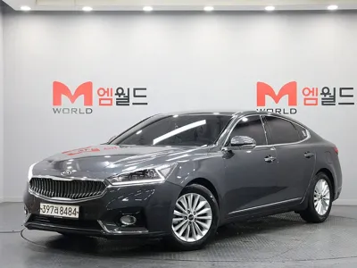 Kia K7 · 2018 год