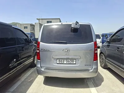 Hyundai Starex 2018, 176110 км, за 10500000 KRW