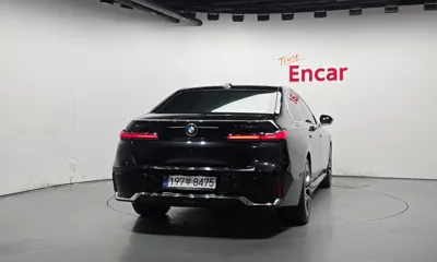 BMW 7-Series 2025, 12584 км, за 119800000 KRW