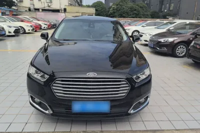 Ford Taurus 2017, 138700 км, за 60719.46 CNY