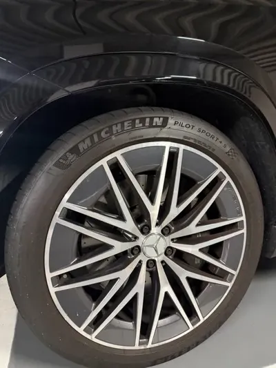 Mercedes-Benz GLE-Class 2025, 7500 км, за 128010000 KRW - фото 17