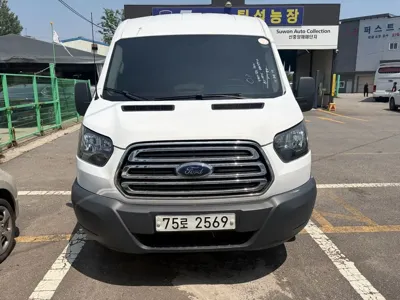 Ford Transit · 2015 год