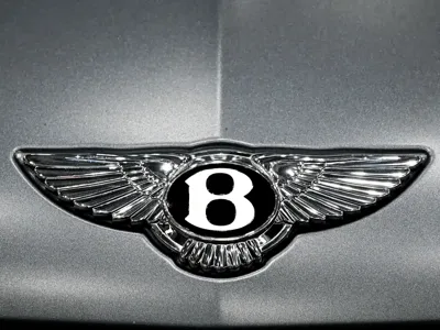 Bentley Bentayga 2021, 15000 км, за 1958000 CNY - фото 6