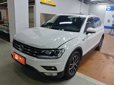 Volkswagen Tiguan L · 2018 год