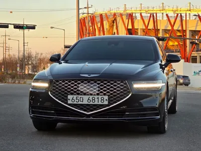 Genesis G90 · 2019 год