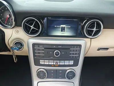 Mercedes-Benz SLC 2020, 54700 км, за 178800 CNY - фото 20