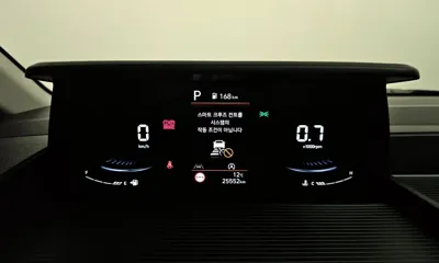 Hyundai Staria 2025, 25552 км, за 27500000 KRW - фото 8