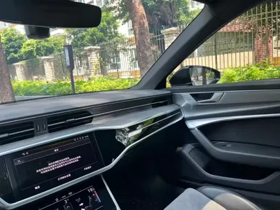 Audi A6L 2025, 50000 км, за 229800 CNY - фото 10