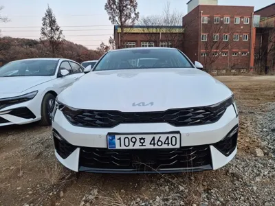 Kia K5 · 2026 год