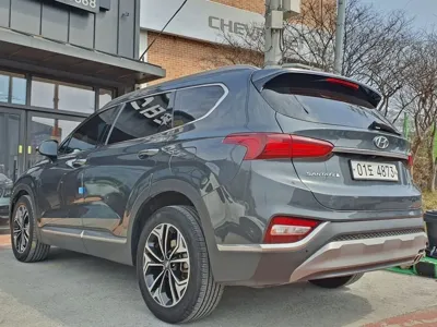 Hyundai Santafe 2019, 82107 км, за 21900000 KRW