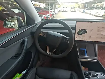 Tesla Model Y 2025, 25299 км, за 223400 CNY - фото 11